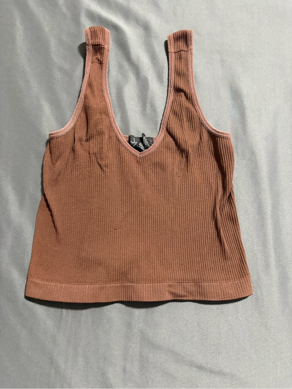 Justify Ribbed V-Neck Tank Top in Clay Brown